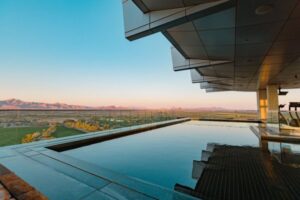 Luxury Desert Resorts in the USA for Serene Getaways