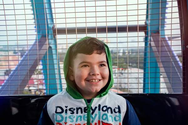 theme park vacation with kids